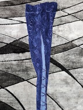 VICTORIA SECRET 2021 BLUE SNAKESKIN PRINT MESH LACE-UP HIGH-WAIST LEGGINGS